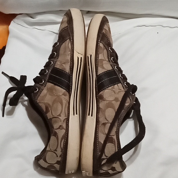 Coach signature shoes - Picture 8 of 13